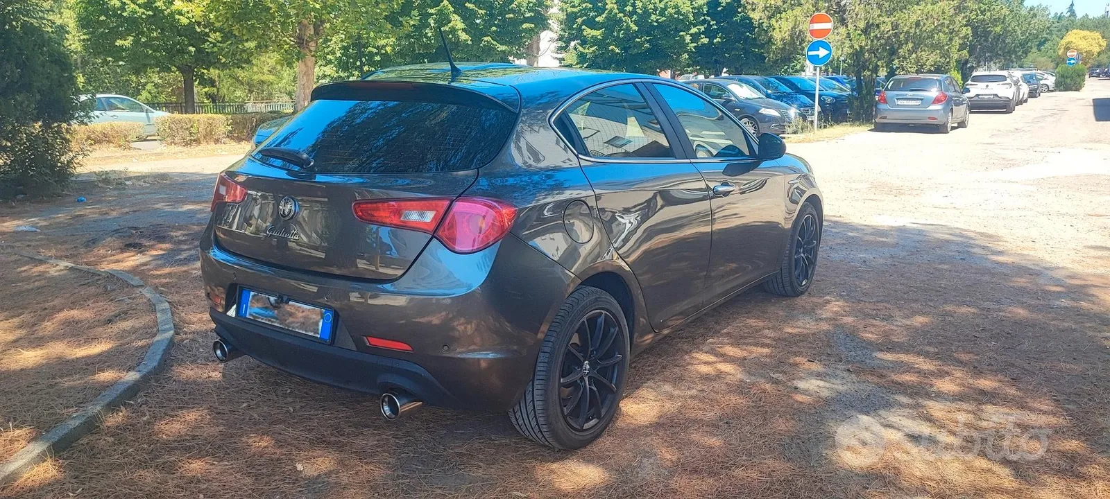 Alfa Romeo Giulietta 2012 photo 2