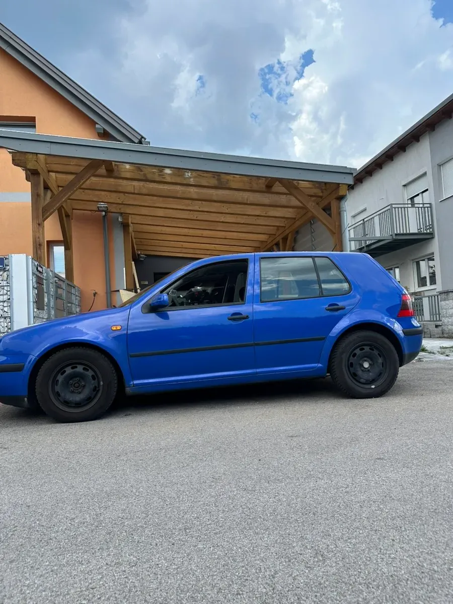Volkswagen Golf 1998 photo 3