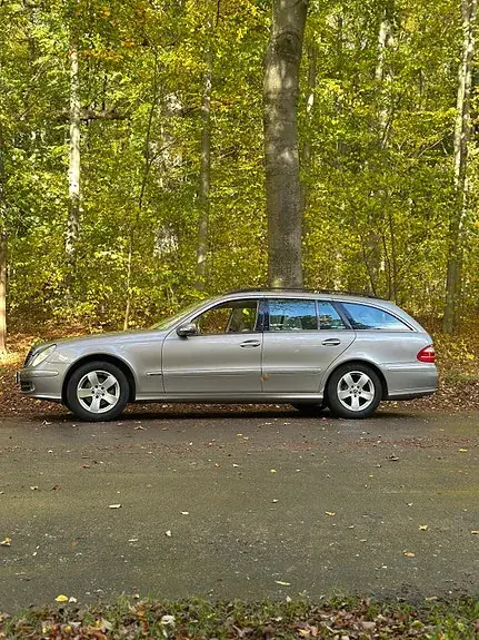Mercedes-Benz E 200