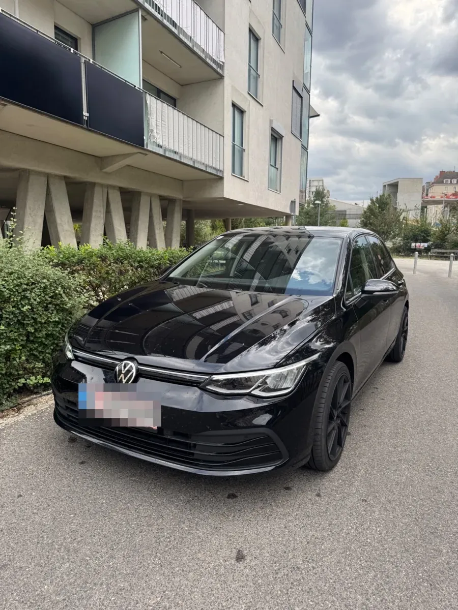Volkswagen Golf 2021 photo 2