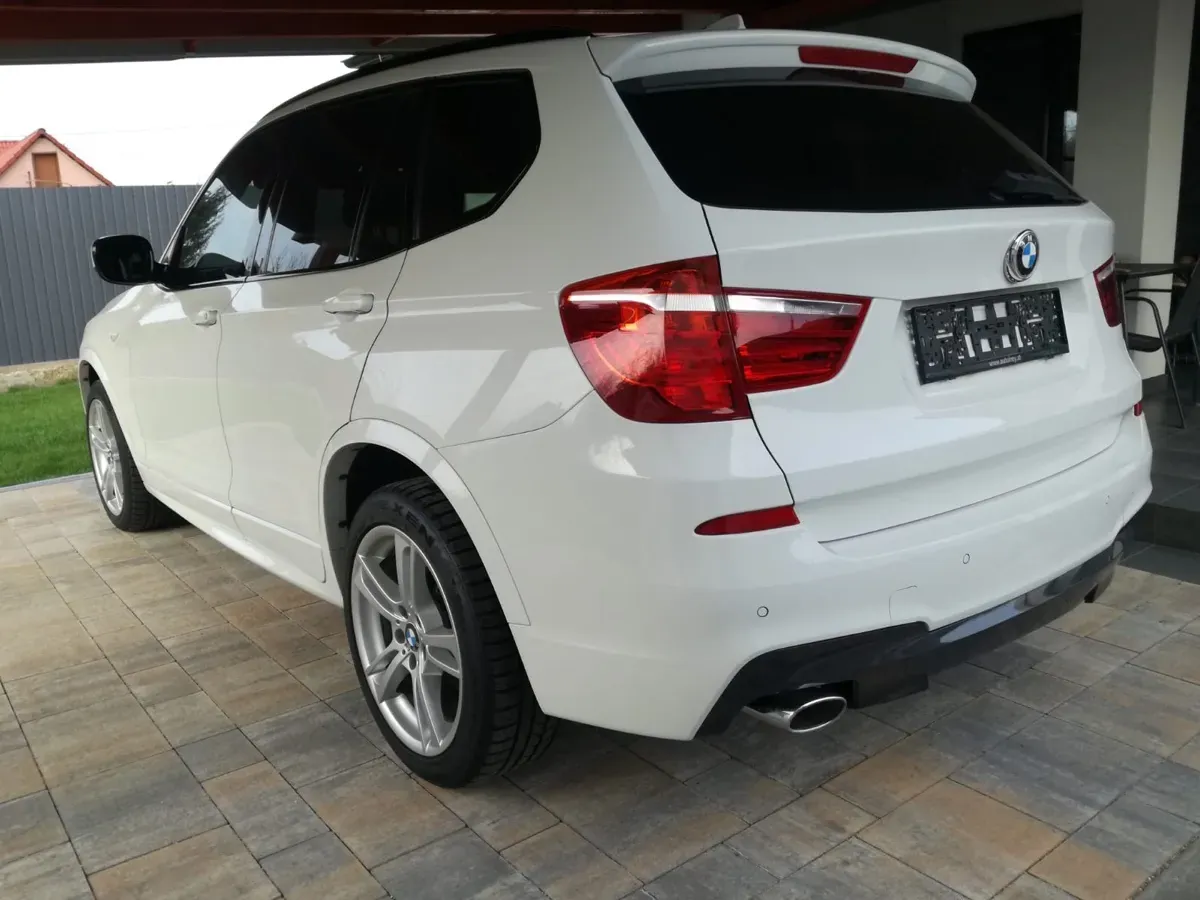 BMW X3 2012 photo 2