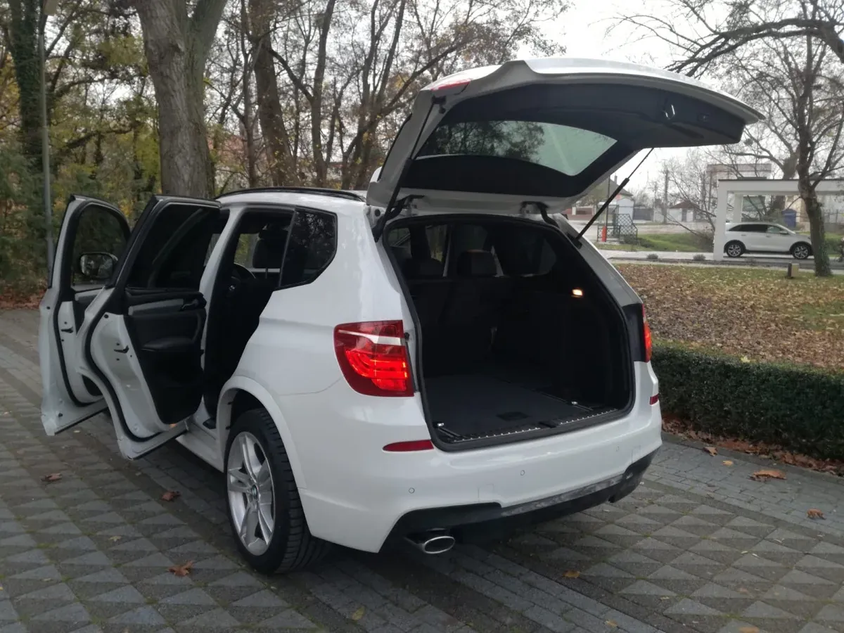BMW X3 2012 photo 3