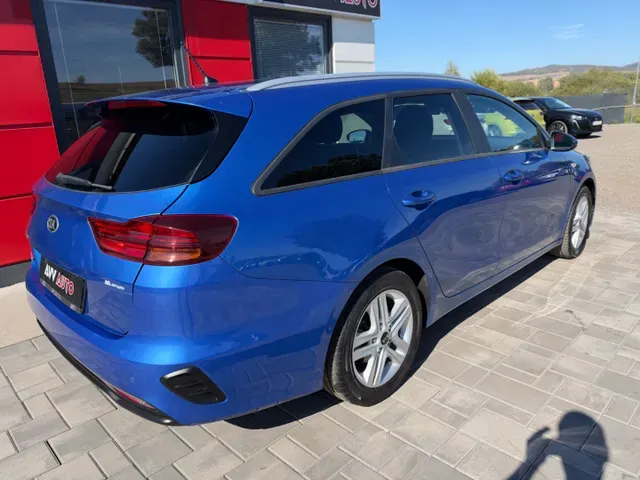 Kia Ceed 2018 photo 4