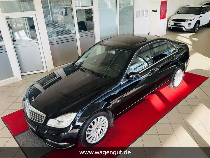 Mercedes-Benz C180