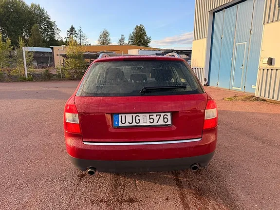 Audi A4 2003 photo 5