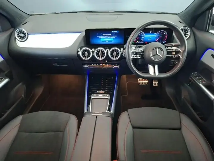 Mercedes-Benz Gla 2025 photo 3