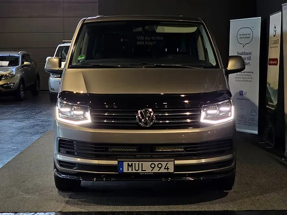 Volkswagen Multivan 2016 photo 5