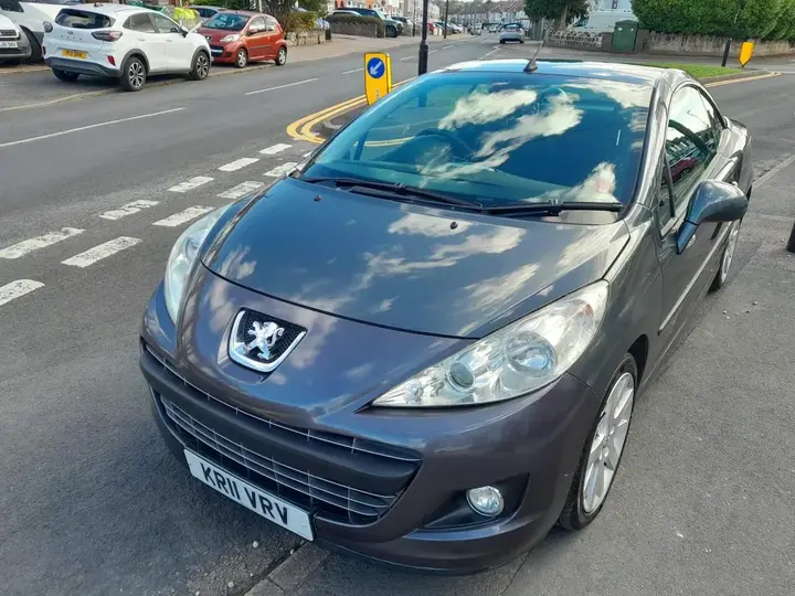 Peugeot 207 Cc 2011 photo 3
