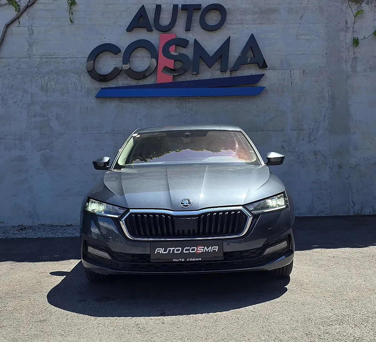 Skoda Octavia 2021 photo 2