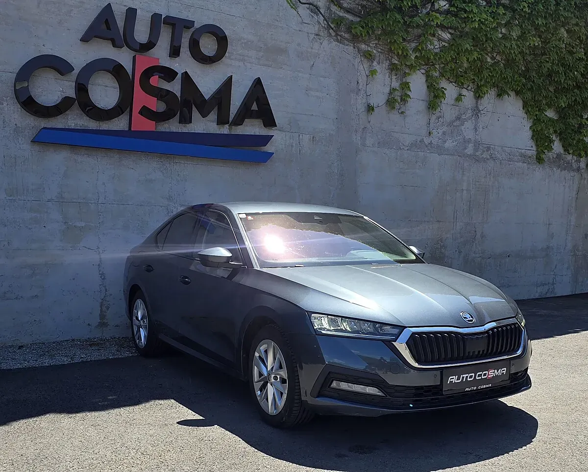 Skoda Octavia 2021 photo 3