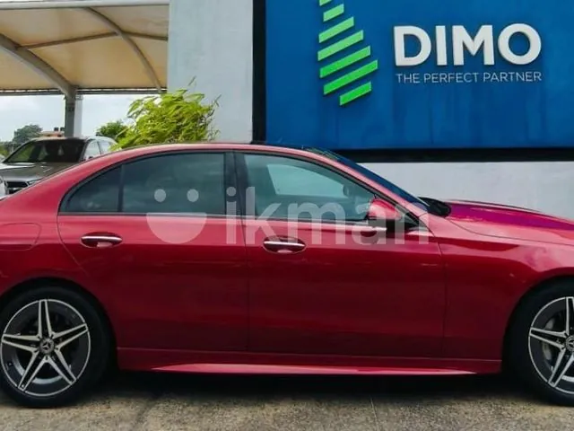 Mercedes-Benz C180 2025 photo 2