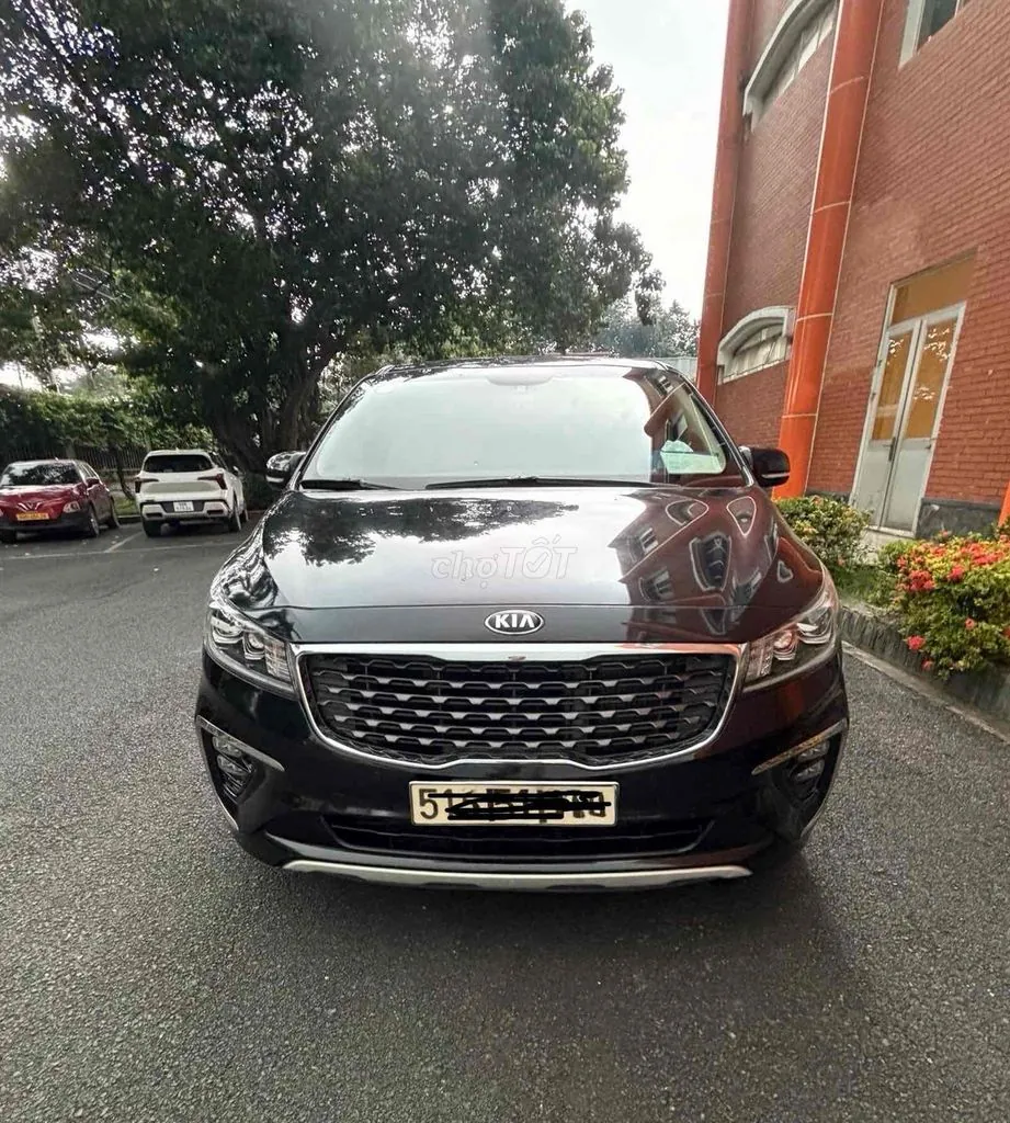 Kia Sedona 2020 photo 3