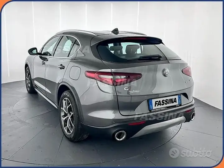 Alfa Romeo Stelvio 2018 photo 4