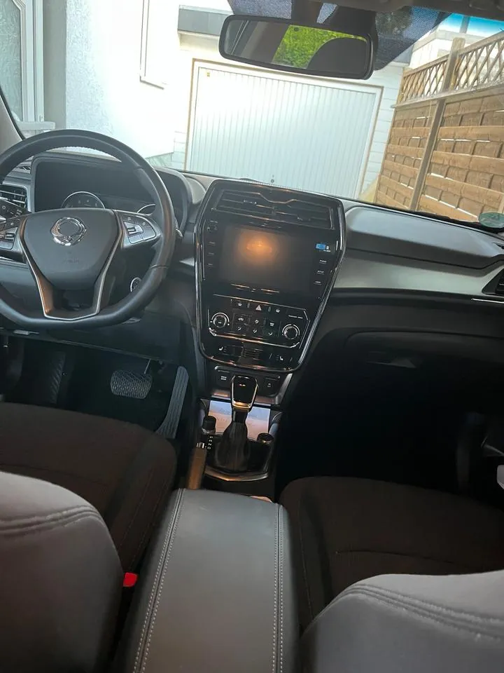 KG Mobility Tivoli