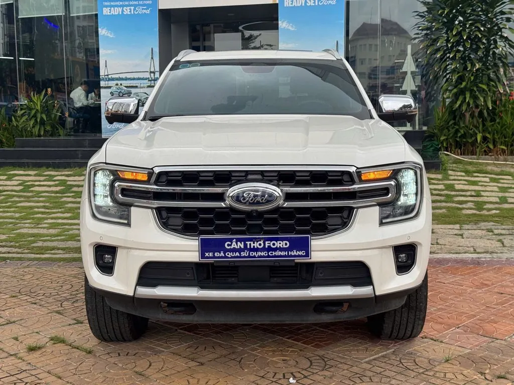 Ford Everest 2024 photo 2