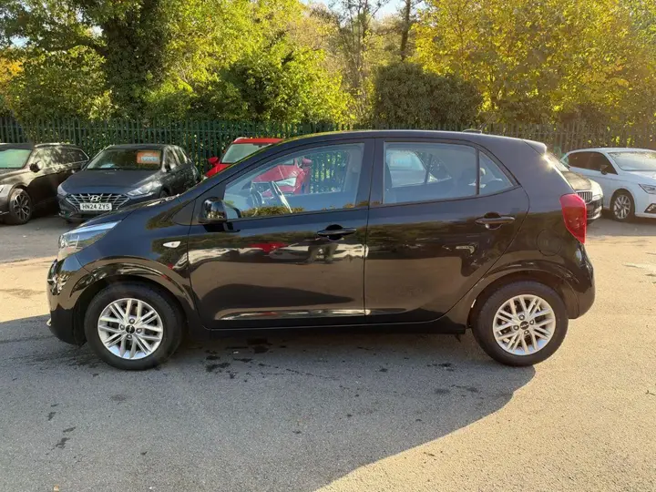 Kia Picanto 2023 photo 4