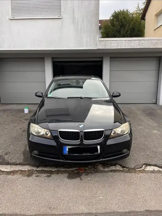 BMW 318I