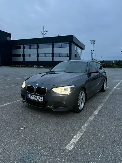 BMW 116D 2012 photo 3