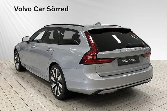 Volvo V90 2026 photo 4
