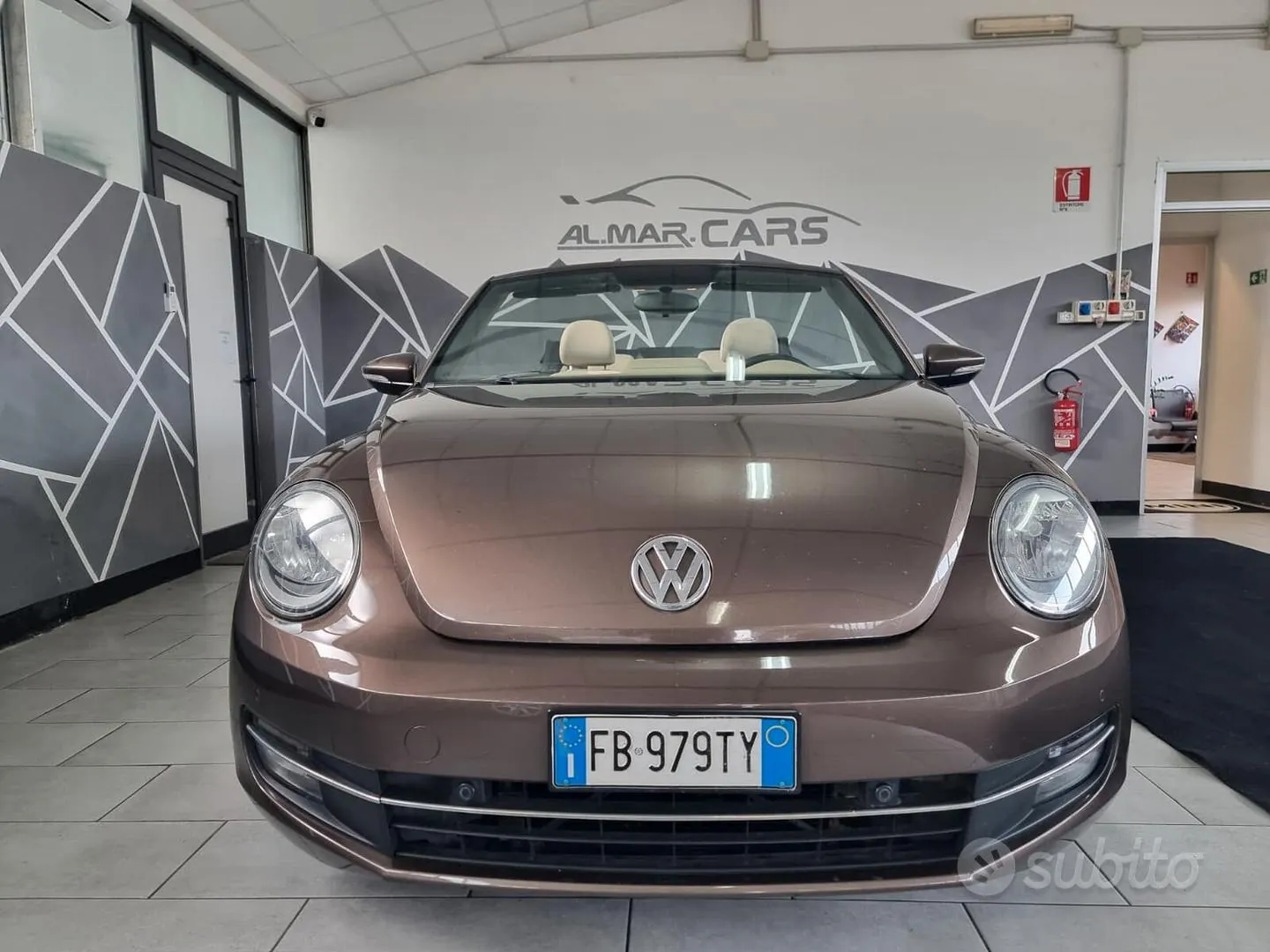 Volkswagen Maggiolino Cabrio 2016 photo 3