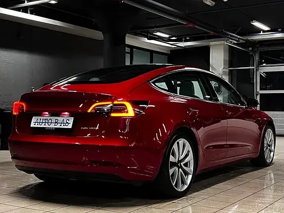 Tesla Model 3 2021 photo 5