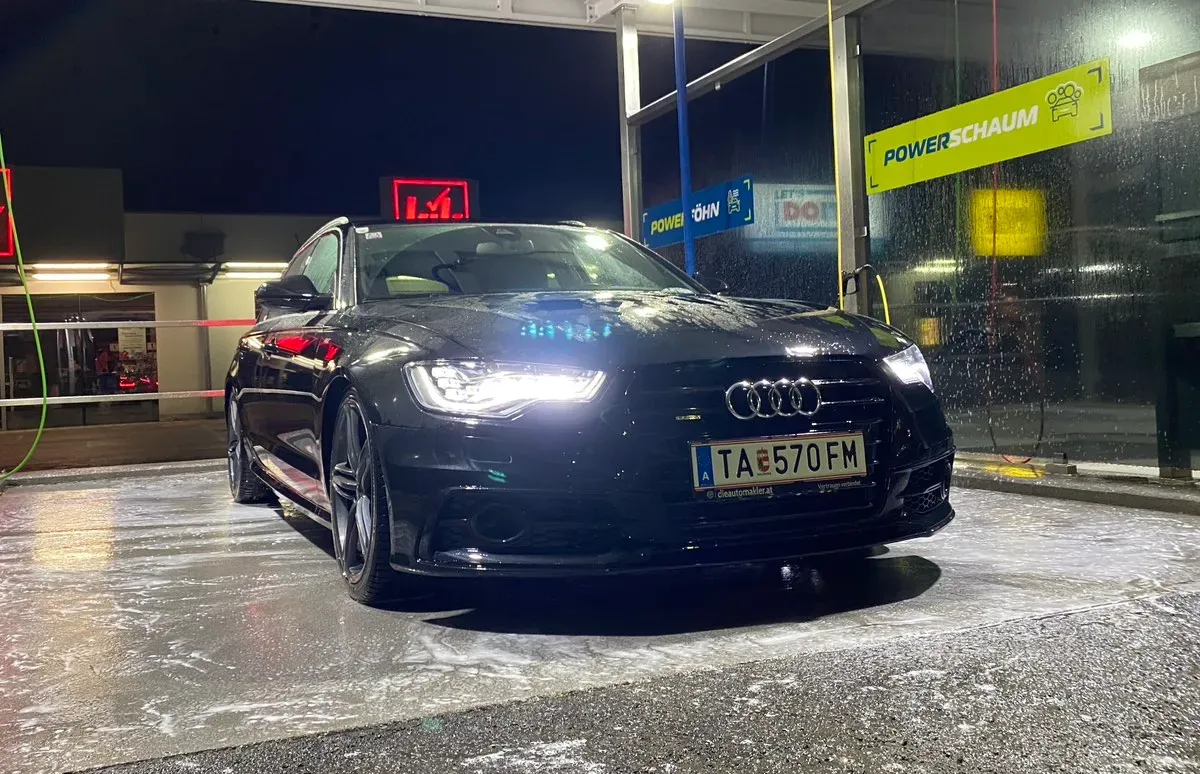 Audi A6 2013 photo 2