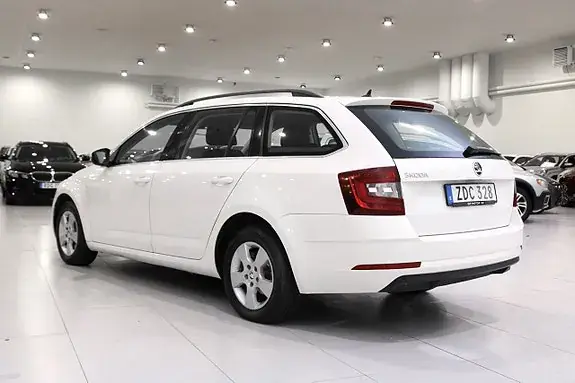 Skoda Octavia 2019 photo 5