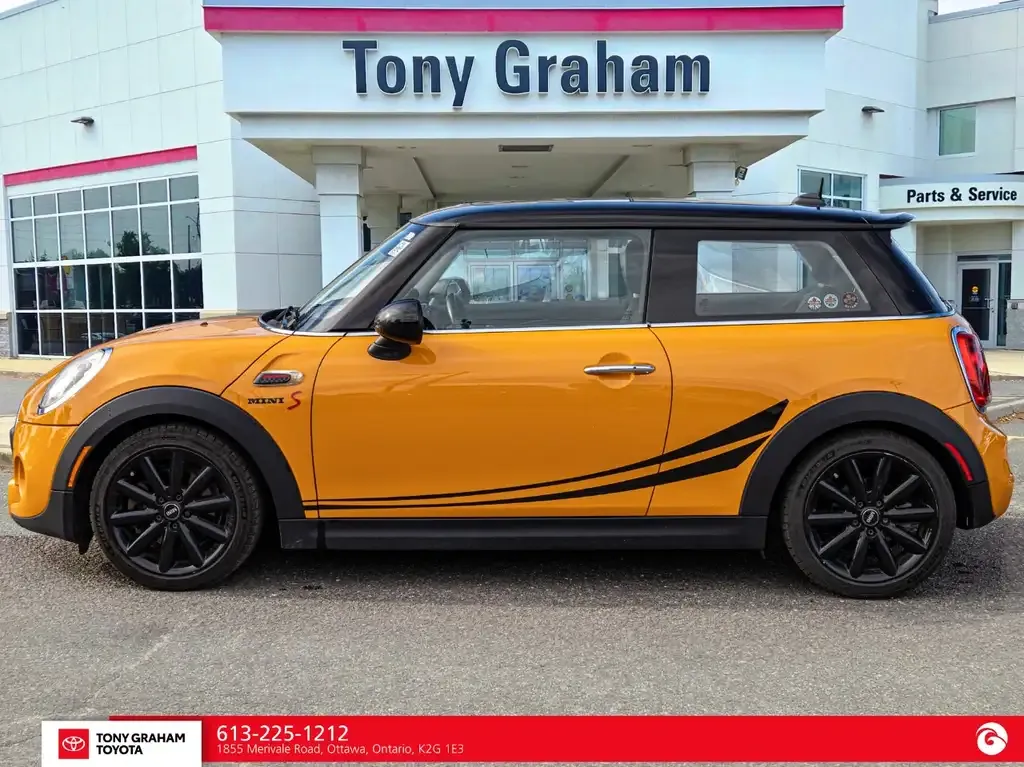 Mini Cooper Hardtop 2015 photo 3