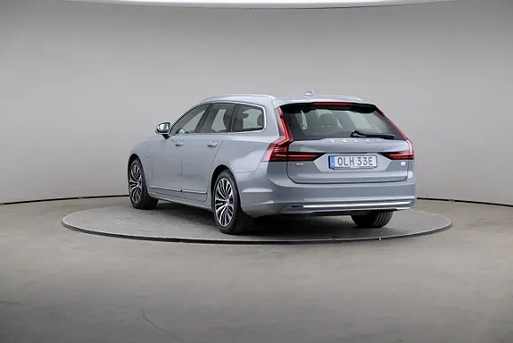 Volvo V90 2024 photo 2