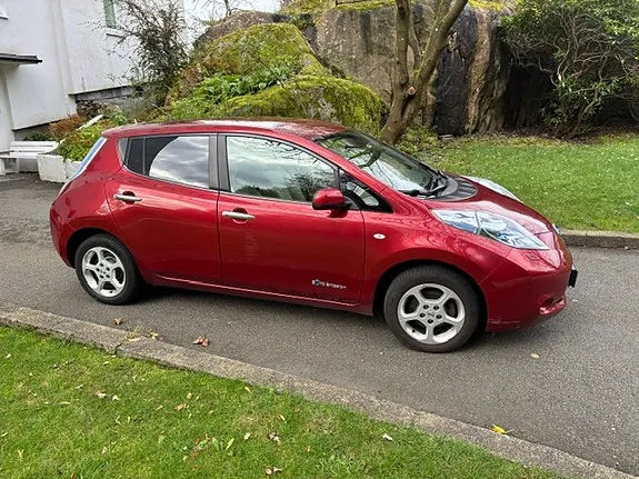 Nissan Leaf 2013 photo 3