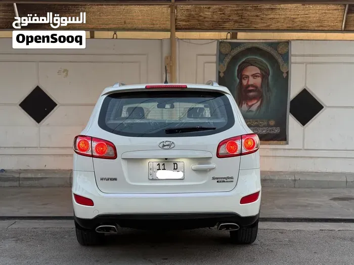 Hyundai Santa Fe 2012 photo 4
