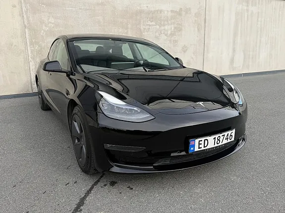 Tesla Model 3 2021 photo 5