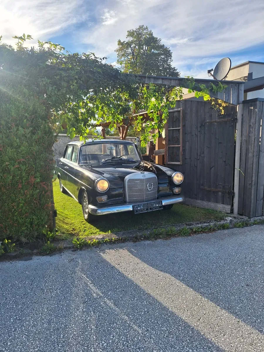 Mercedes-Benz 190 1967 photo 3