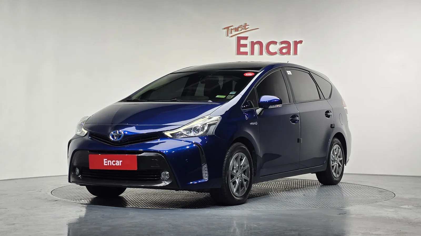 Toyota Prius V
