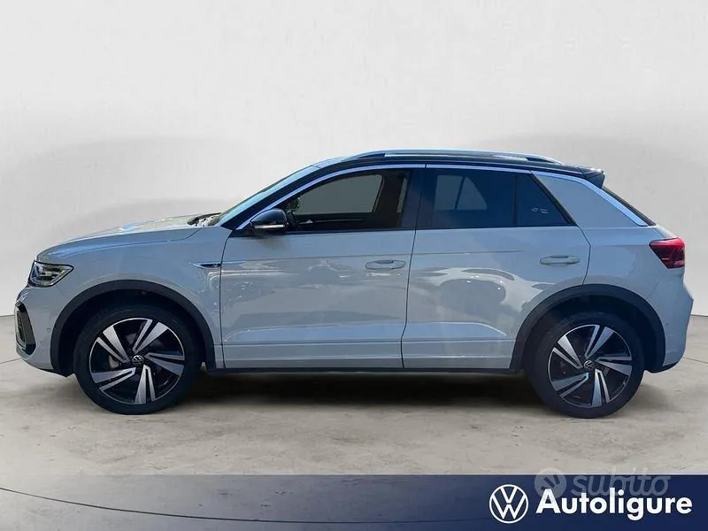 Volkswagen T-Roc 2022 photo 2