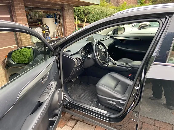 Lexus Nx300H 2016 photo 3