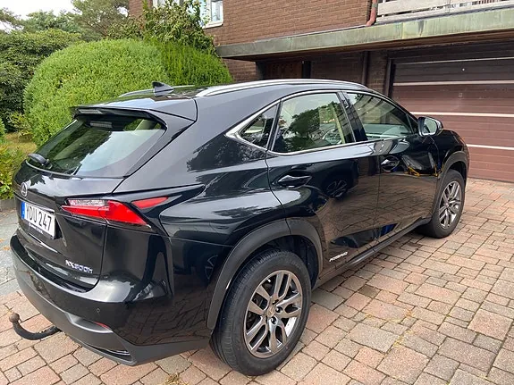 Lexus Nx300H 2016 photo 5