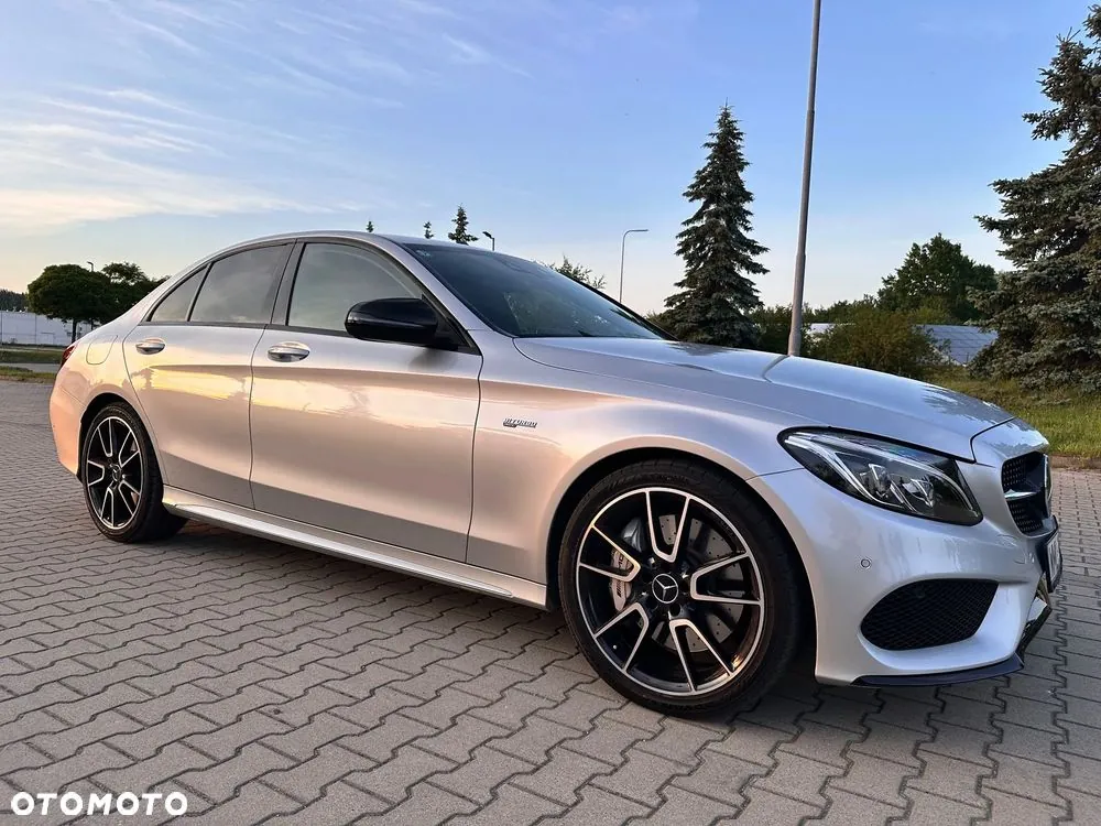 Mercedes-Benz C-Class 2017 photo 2