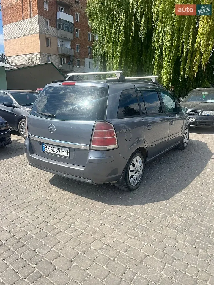 Opel Zafira 2006 photo 4