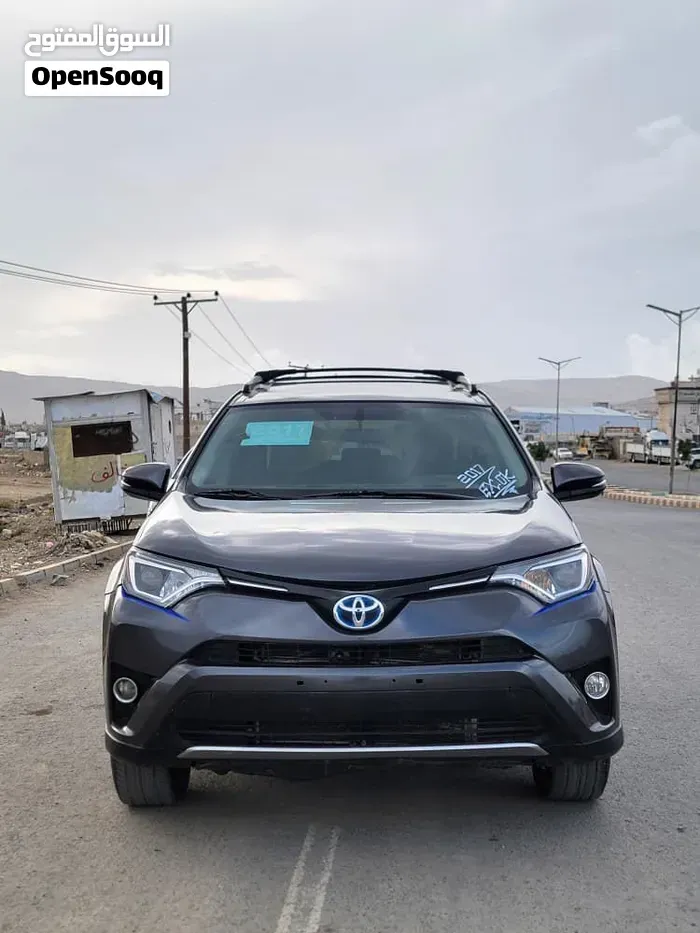 Toyota Rav 4 2017 photo 4