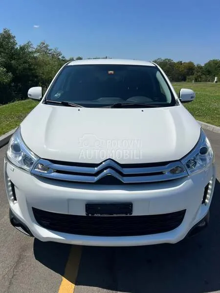 Citroen C4 Aircross 2014 photo 2
