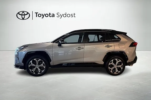 Toyota Rav4 2023 photo 3