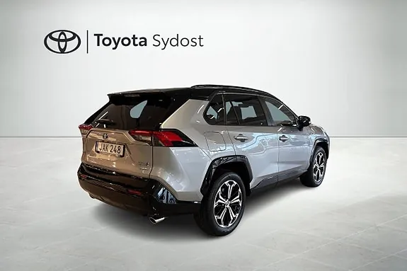 Toyota Rav4 2023 photo 2