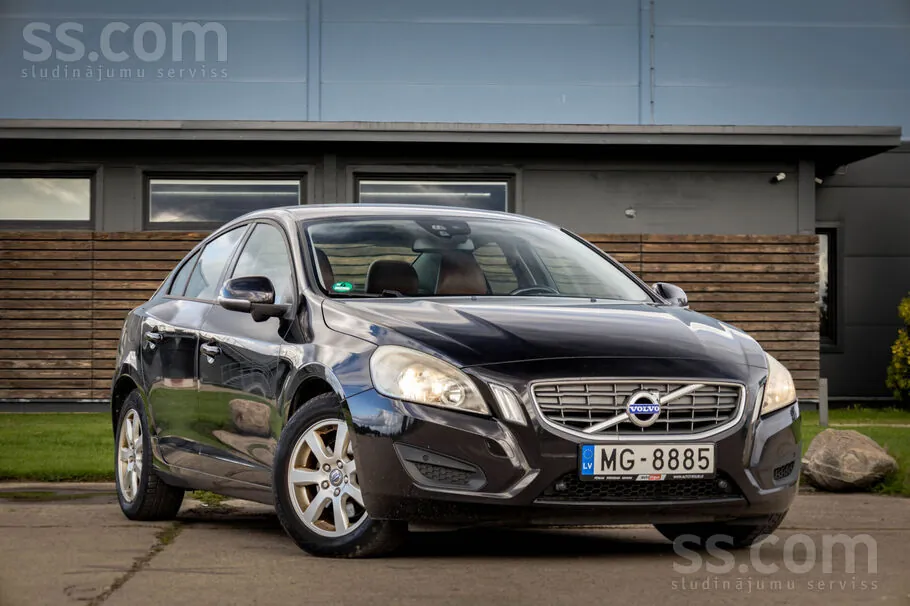 Volvo S60 2012 photo 3