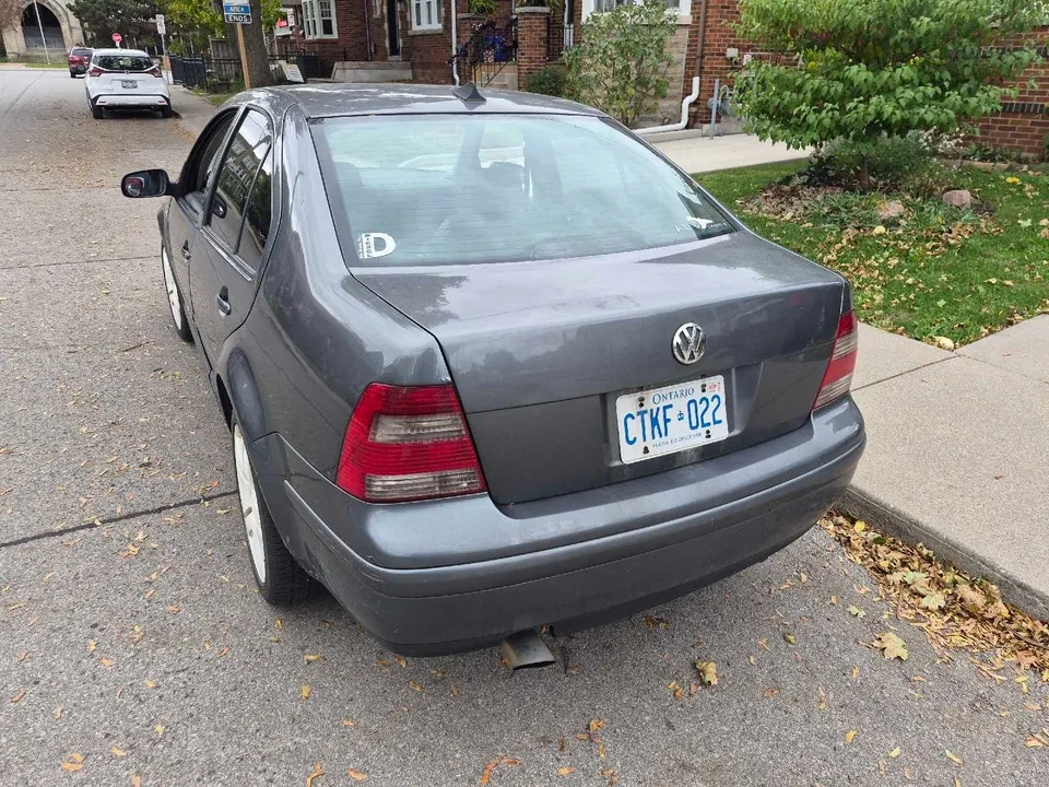 Volkswagen Jetta 2003 photo 2