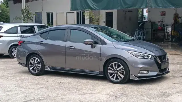 Nissan Almera