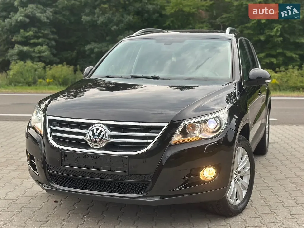 Volkswagen Tiguan 2009 photo 2