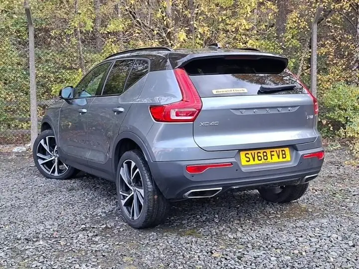 Volvo Xc40 2018 photo 2