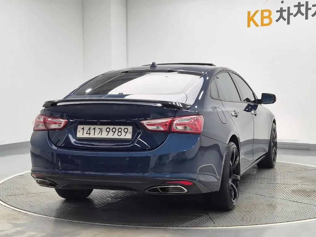 Chevrolet Malibu 2019 photo 3