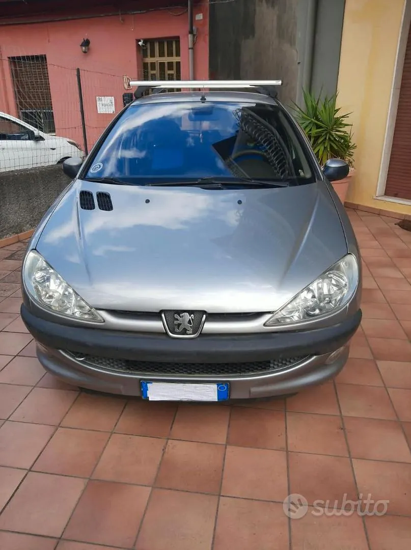 Peugeot 206